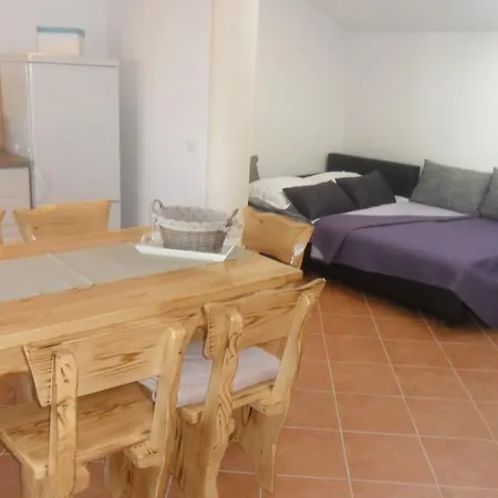 Appartement Roko Turanj
