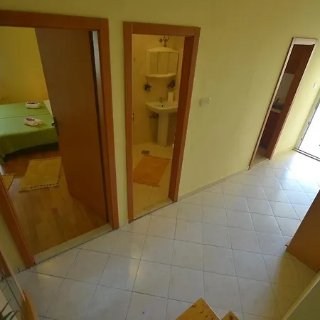 Roko Appartement *